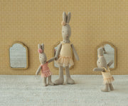 Maileg Rabbit Micro - Balletpakje en roze rokje