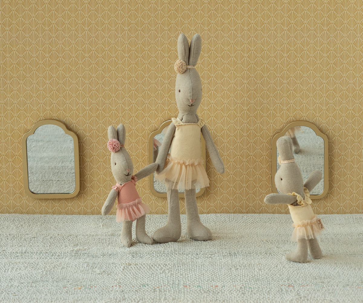 Maileg Rabbit Micro - Balletpakje en roze rokje