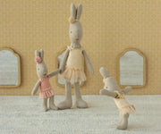 Maileg Rabbit Micro - Balletpakje en creme-kleurig rokje