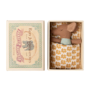 Maileg Sleepy Wakey Baby Mouse in Luciferdoosje - Blauw