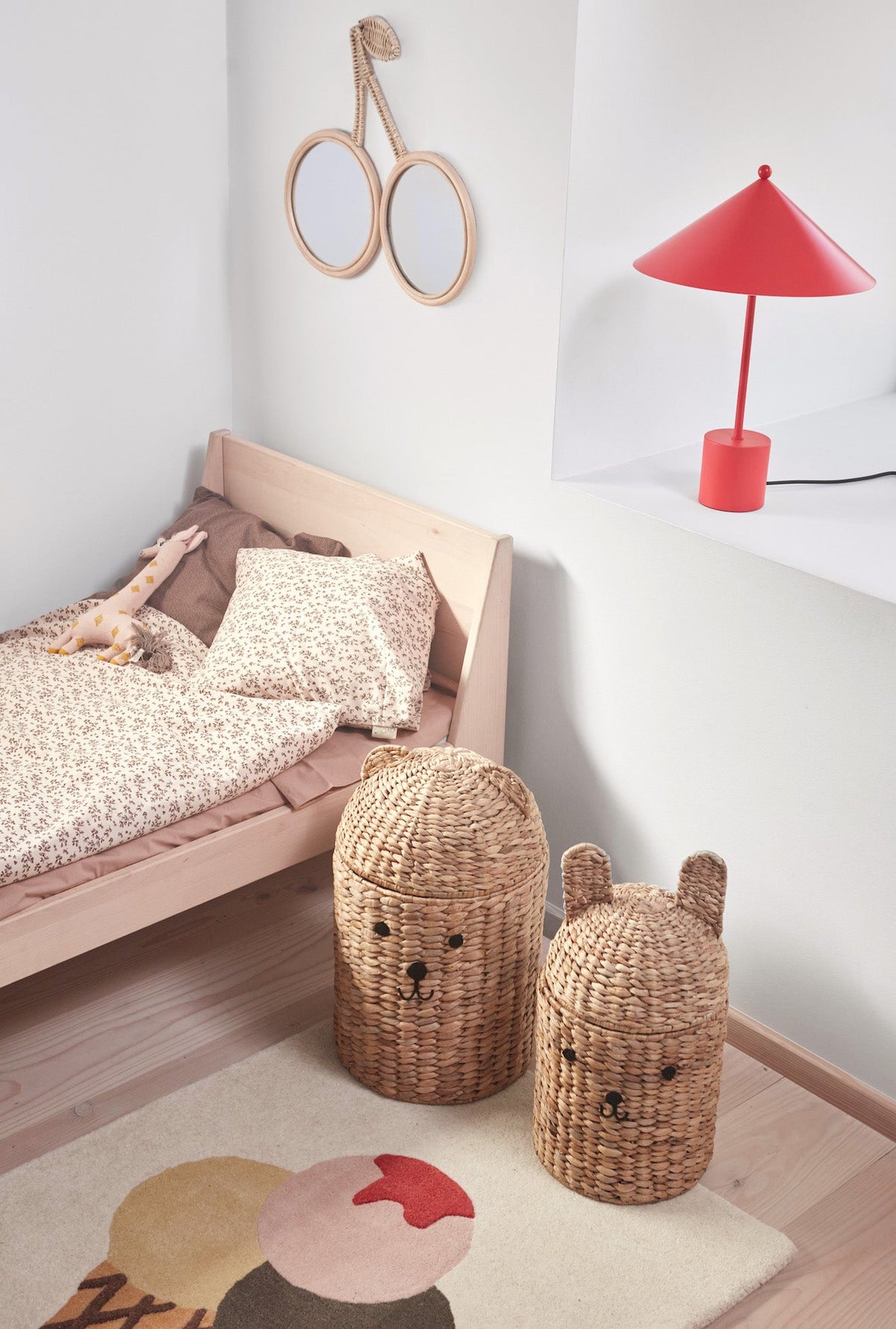 Kersen rotan wandspiegel