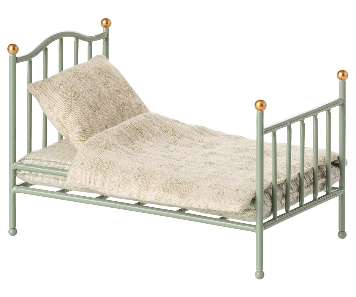 Maileg Vintage Single Bed Mouse - Mint